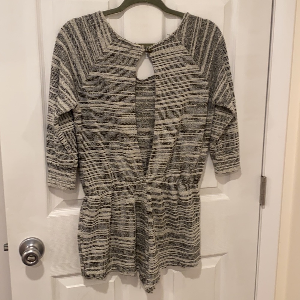 URBAN ROMPER✨ - Picture 7 of 8